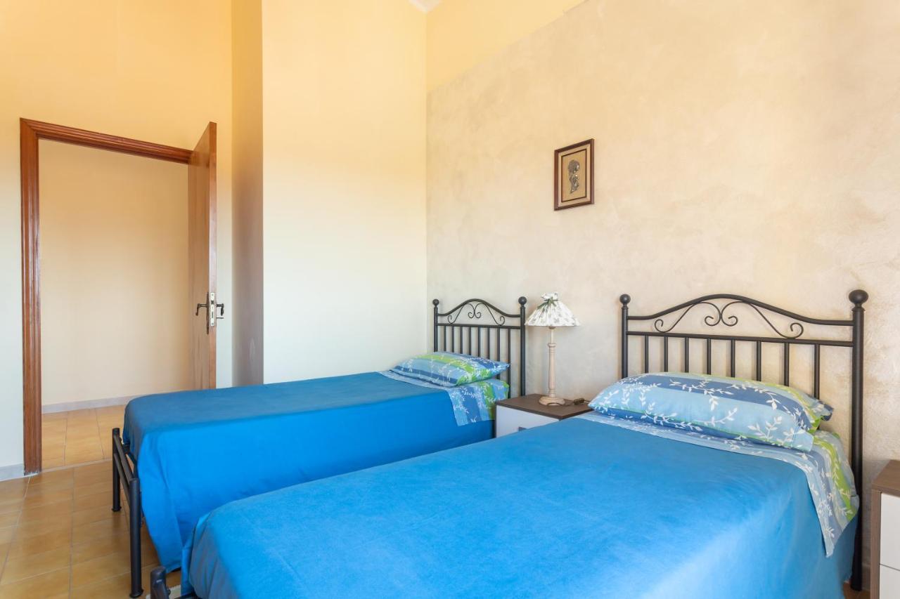 Locazione Turistica Da Placida Suni Εξωτερικό φωτογραφία